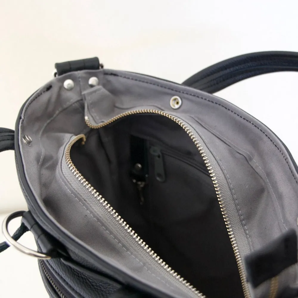 Briefcase in Onyx, Backpack Convertible