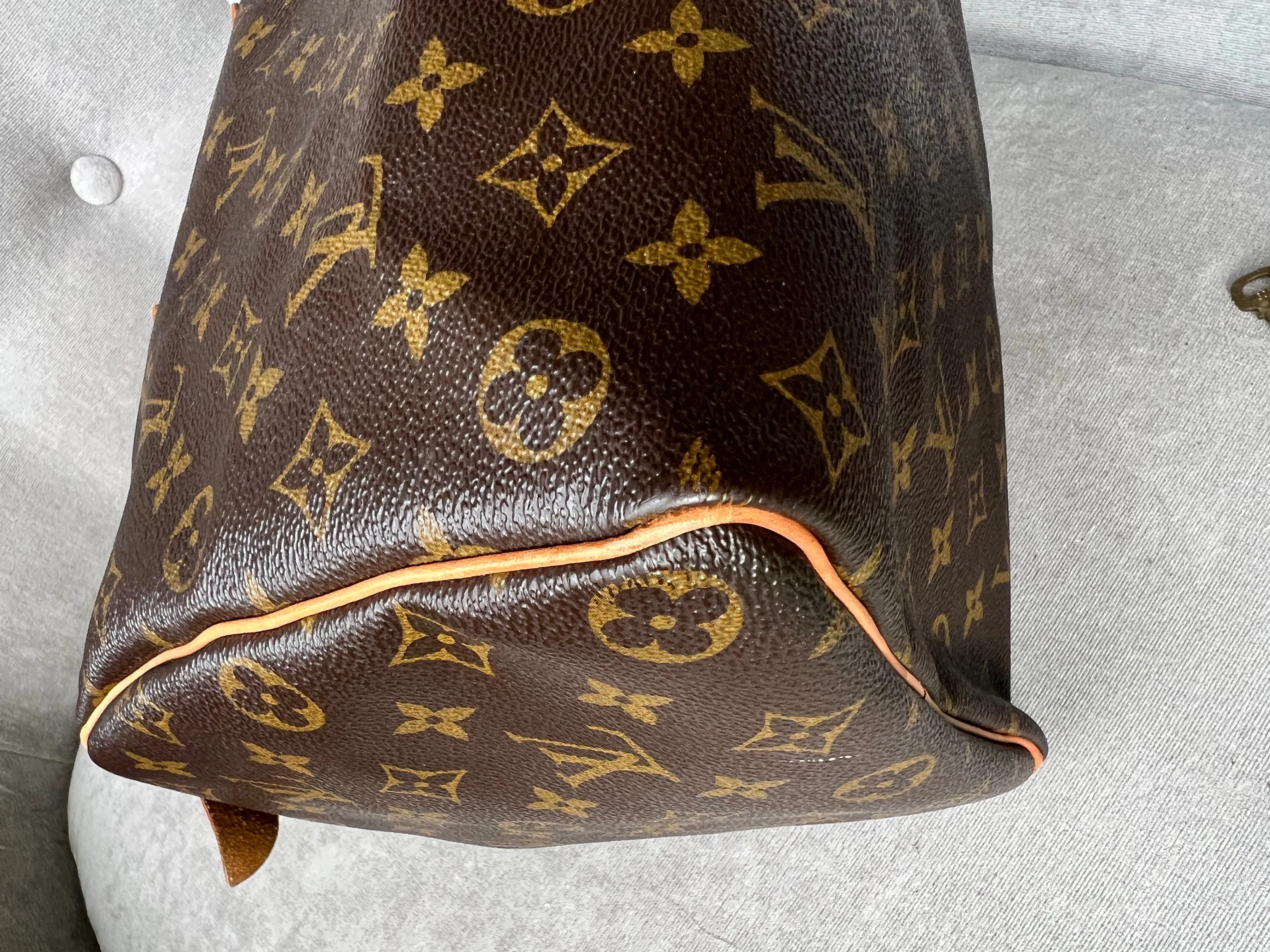 Louis Vuitton Speedy 35 Monogram Canvas (RRP £1270)
