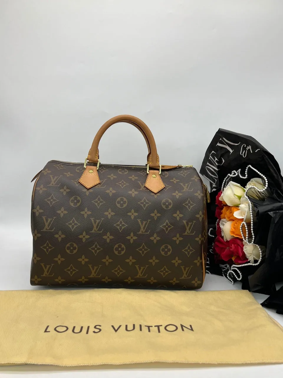 LOUIS VUITTONSpeedy 30 Handbag Bag